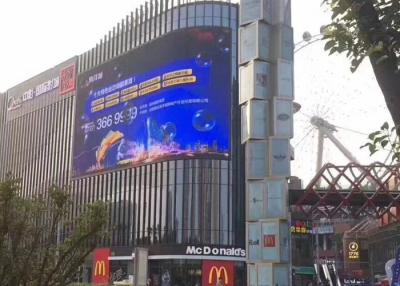 China Full Color LED Video Billboards , Electronic Video Display Boards With Visually Stunning Images for sale