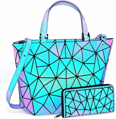 China Lady Large Tote Bag Hologram Hologram PU Laser Wallet Holographic Folded Geometric Reflective Purse for sale