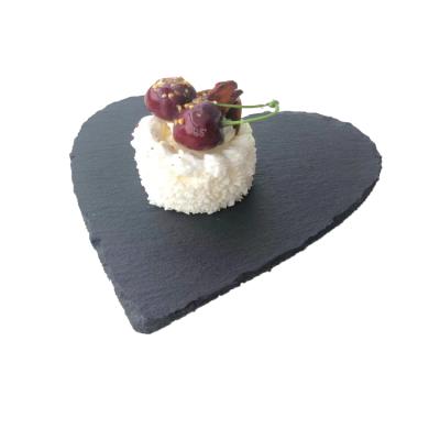 China Sustainable Cheap Wholesale Natural Wholesale Dish Black Heart Shaped Cheese Platter for sale