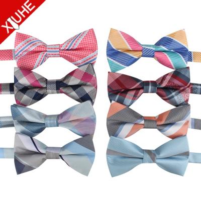 China 2020 newest 100% custom made polyester striped woven striped cheap bow ties for men for sale