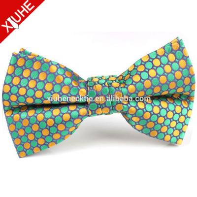 China Simple Checked Bow Tie/Fashion Men's Neck Bow Tie/Christmas Decorative Bow Tie for sale