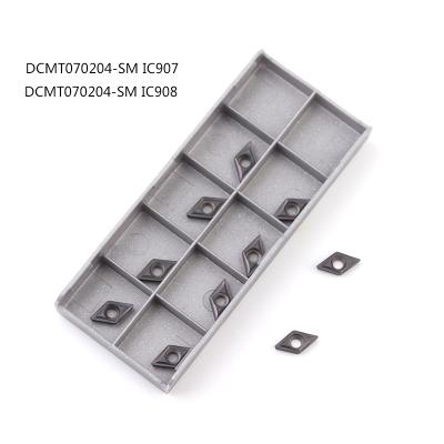 China Hign DCMT070204 SM IC907 908 Tool CNC Carbide Insert DCMT 070204 Internal Rotating Blade Blad for sale