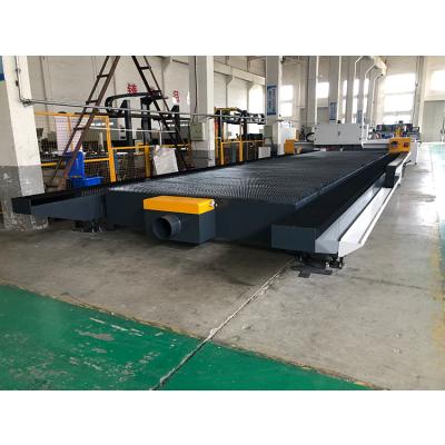 China Air Cooled Fiber Laser Cutting Machine With Cypcut Cutting System In China CNC Cutter Ipg Fiber Laser Format Cutting Machine for sale