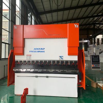 China Hotels WD67K-100T/3200 Hydraulic CNC Press Brake Bending Machine with Delem DA53T Controller for sale