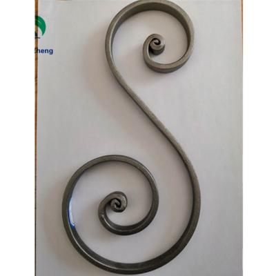 China Easily Assembled Wrought Iron Decoration C Scrolls S Scrolls Door Decoration Parts Fence Fittings for sale