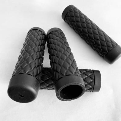 China Chinese Product Hot Sale Rubber Motorcycle Handle Bar Grips Loose for sale