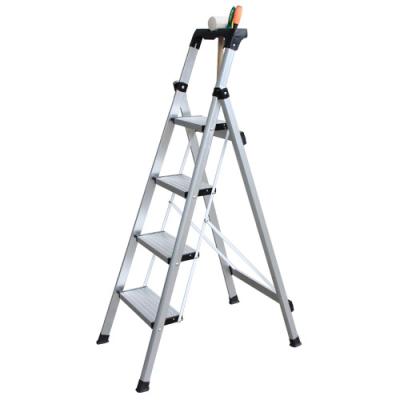 China EN131 Folding Ladders Factory Price Aluminum 4 Step Ladder With Tool Case for sale