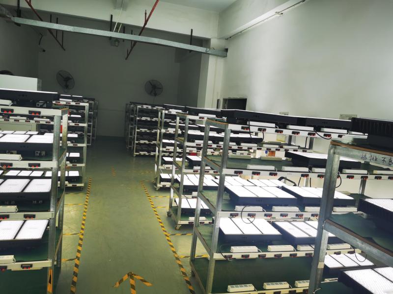 Verifizierter China-Lieferant - Shenzhen Yongxinrui Lighting Technology Co., Ltd.