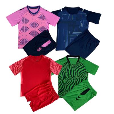 China Retro Kids Soccer Jersey Soccer Shirt 21-23 Classic Kids Breathable Football Uniforms for sale