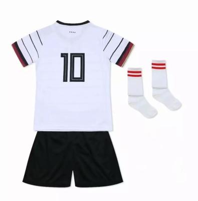 China Wholesale Boys Football Uniform Sports Kids Soccer Uniform Cheap Shirt Kids Breathable Football Team Training Uniform for sale