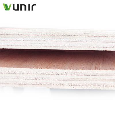 China Chinese Laminated Concrete LVL Plank Melamine Plywood for sale