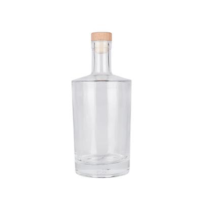 China Super Vodka Gin Brandy Whiskey Glass Bottle 100ML 250ML 500ML Flint Flat Shoulder Clear Empty Liquor Bottle for sale