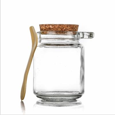 China 8.5oz 250ml Empty Glass Bath Salt Season Glass Jars Honey Food Storage Jars With Cork Stopper Wood Spoon for sale