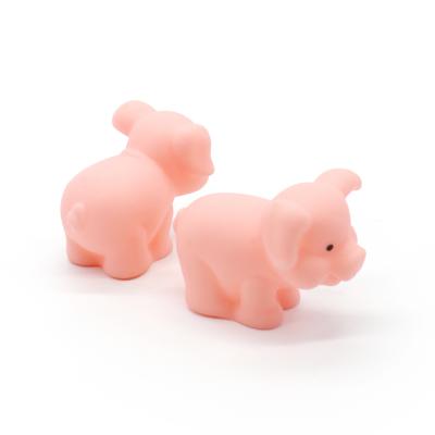 China Cheap Roto Baby Pig Casting Toys (Soft PVC) Soft Plastic Animal Bath Toy For Baby Bath Toy for sale