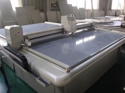 China Hollow plastic sheet PP corrugated plastic cutting machine for sale