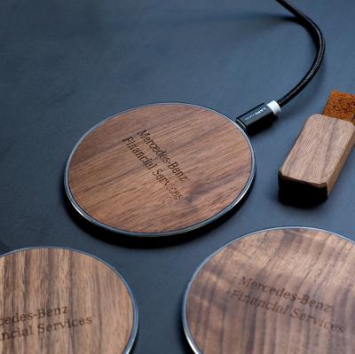 China Custom Wooden Mobile Phone Wireless Charger 15W Fast Charging Bamboo Wireless Charger for sale