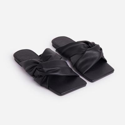 China Fashion Trend Simple Design Factory Price Twist Band Square Toe Slides Flat Female Outdoor Sandals for sale