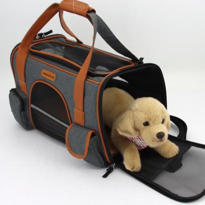 China Single Cat Carriers Home Bag Pet Travel Dog Cage Portable Folding Shoulder Lightweight Breathable for sale