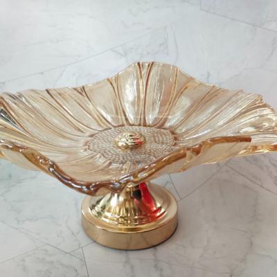 China Hot Selling Fruit Sunflower Shaped Glass Dish Viable For Wedding Holidays And Home Use for sale