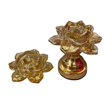 China 2021 hot-selling modern gold color glass lotus small candle holders for home decor for sale