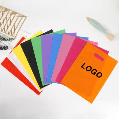 China Custom Printed Logo Design Handle Plastic Bag Recyclable Die Cut Shopping Bag For Clothing/Shoe Packaging With Your Own Design for sale