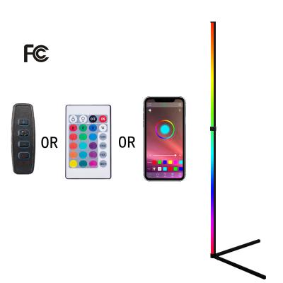 China Nordic Modern Luxury Smart Light Floor Lamp Decor Metal RGB Led Corner Floor Lamp Can APP Control for sale