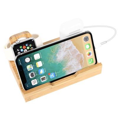 China Multifunctional Multi-Device USB Desktop Bamboo Charging Station 18.5*11.3*8.7mm for sale