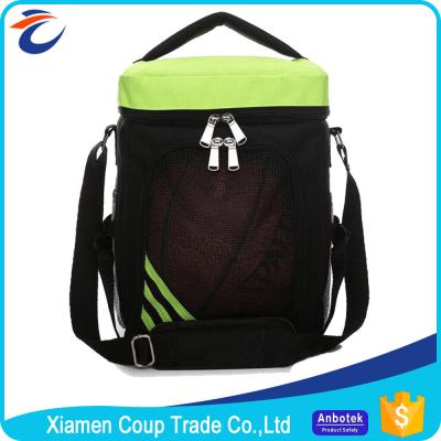 China Mochila de los deportes del baloncesto del fútbol rellenada detrás con la correa de hombro ajustable en venta