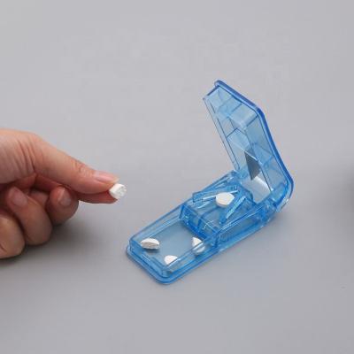 China Custom Promotional Plastic Storage Box Pill Cutter For Cut Pills Vitamin Tablets for sale