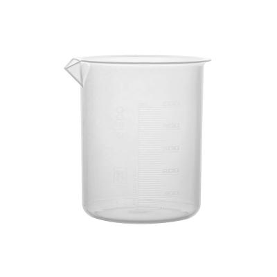 China Custom Logo 500ml Polypropylene Stocked Plastic Expanded Plastic Graduation Beaker With Tapered Spout for sale