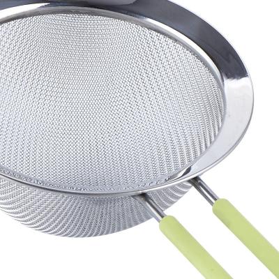 China New Style Sustainable Food Grade Silicone Coated Handle Fine Mesh Strainer For Kitchen for sale