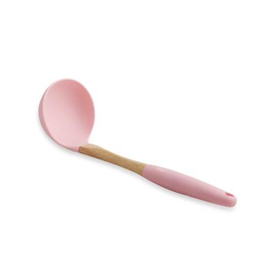 China Factory Sustainable Wholesale Kitchen Utensils Machine Soup Ladle Non-Stick Silicone Spliced ​​Wooden Handle Kitchen Tool for sale