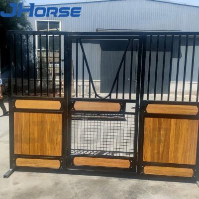 China Madera de bambú 12 pies 14 pies de caja estable del caballo en venta