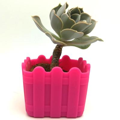 China Not Easy Broken Flower Pot Silcone Mold Desktop DIY Garden Craft Vase Silicone Planter Mold for sale