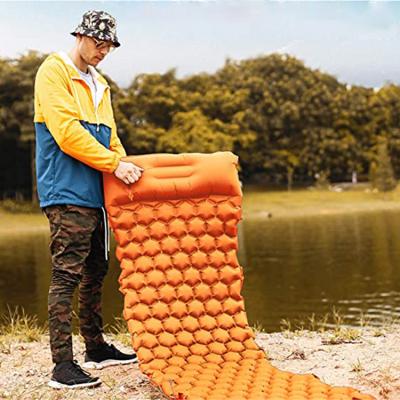 China Hybrid Type New Folding Inflatable Air Bed Inflatable Mattress Camping Mat for sale