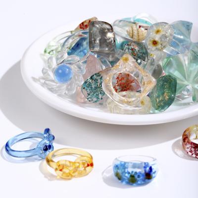 China Custom Fashionable Personality Transparent Acrylic Feminine Women Color BOHEMIA Design Resin Adjustable Rings R0810 for sale