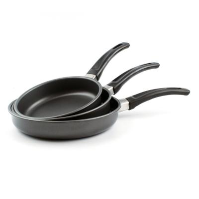 China 0.6mm Carbon Steel 14cm 16cm 18cm Non Viable Stick Frying Pan/Saucepan/Hand Cooking Pan for sale