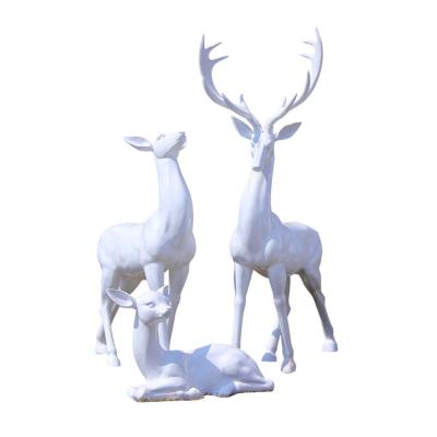 China Europe Resin Sculpture Of White Sika Deer For Landscape Decoration for sale