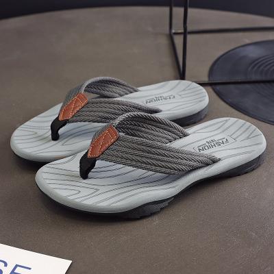 China Fashion trend flip flops for men thick unique sandals for men flip flops shoes for men sandals flip flops slippers for sale