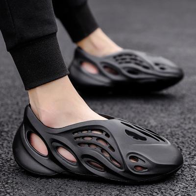 China Other Outdoor Woman Men's Anti-Smell Deodorization Platform Soft Custom Jelly Sandals Flat Sandals for Men for sale