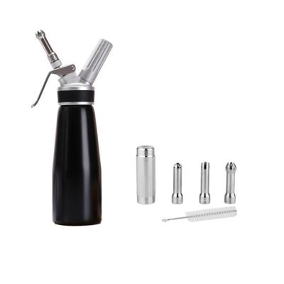 China Sustainable Industrial 1 Pint Factory Custom Kitchen Accessories 500ML Whipped Chargers Sip Cream Dispenser On Sale for sale