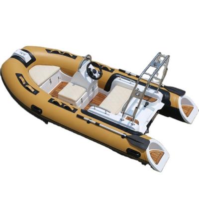 China Fishing Inflatable Rigid Barche Pedal Speedboat China Fiberglass Hull Floor Hovercraft Canoe Fiberglass Pontoon With Custom Logo for sale