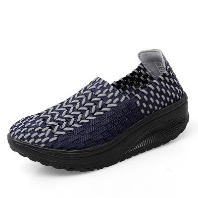 China CUSHIONING Breathable Sports and Leisure Woven Women's Shoes Jogging Thick-soled Cushioned Women's Shoes for sale