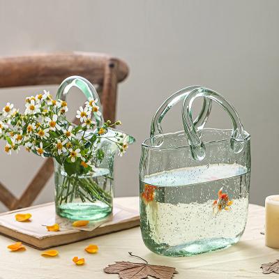 China Eco-friendly Handbag Nordic Tabletop Glass Shape Flower Plant Vasese Fish Pot Fish Pot Aquariums Living Room Restaurant Hydroponic Decoration for sale