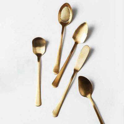 China Cute Stainless Steel Viable Spoon Ice Cream Coffee Fruit Spoons Butter Knife Teaspoon Gold Plating Dessert Cake Sugar Spoon Tableware for sale