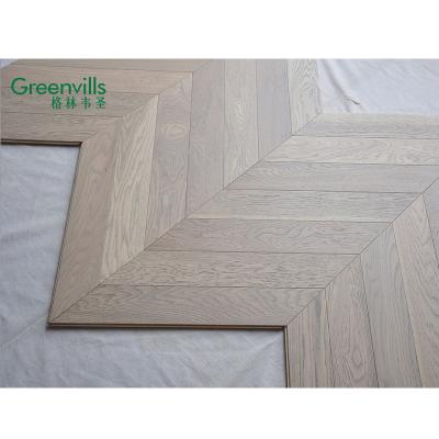 China 2021 modern new fashion! ! 45 degree oak chevron parquet and brushed oak engineered wood flooring for sale