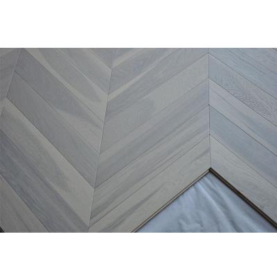 China Cheap Fashion 4mm Thick Layer Flooring Herringbone Flooring Chevron, Herringbone Oak Wood Parquet for sale