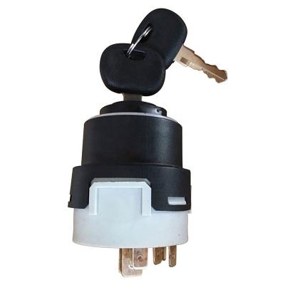 China Engineering Machinery Engine Ignition Switch With 2 Keys 3405762R1 3221154R91 1532372C1 For Tractor 56 Series 956 956XL 1056 1056XL for sale