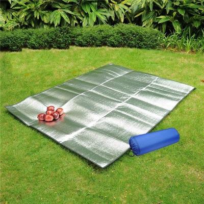 China Double Large Picnic Blanket Blanket Portable Side Foldable Aluminum Foil Moisture Proof Waterproof Camping Mat Lightweight Camping Mat for sale