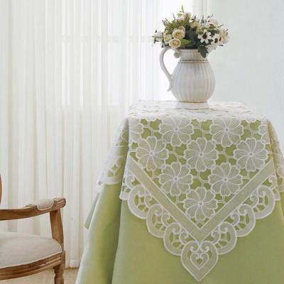 China Modern OWENIE Spring White All Over Cutwork Embroidery Decorative Ads Flower Design Elegance Tablecloths For Dining Room for sale